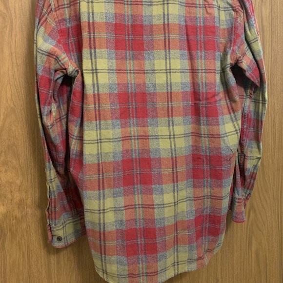 Old Navy Flannel Plaid Long Sleeves Blouse - Picture 4 of 5